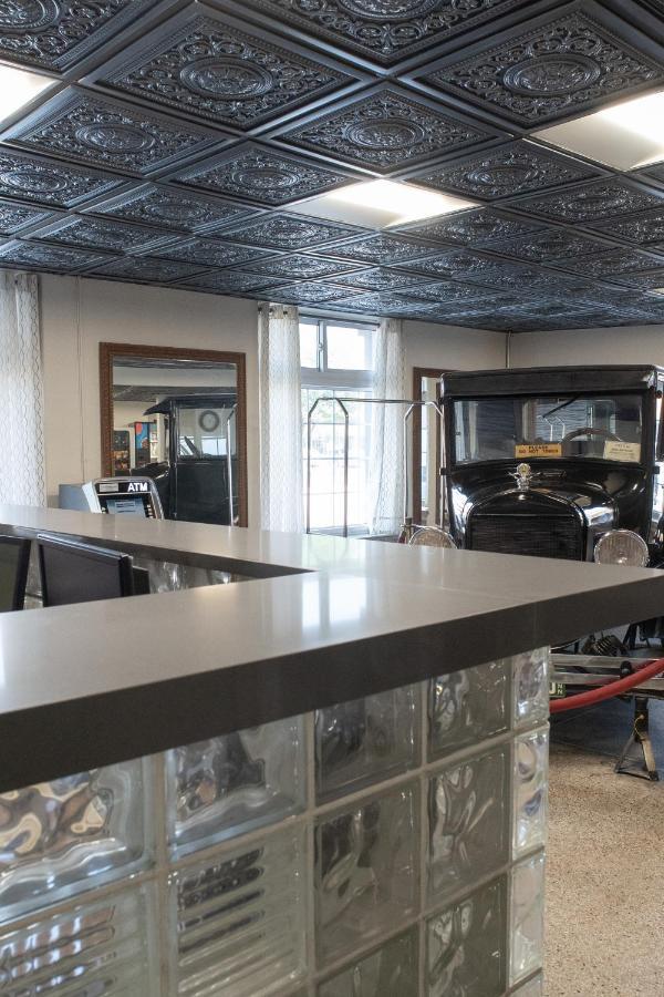 Hotel Chataura Dearborn Kültér fotó