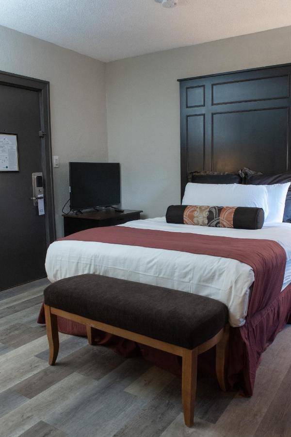 Hotel Chataura Dearborn Kültér fotó